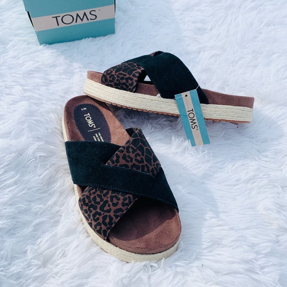 Toms Paloma Suede Slide Sandals - Picture 3 of 10